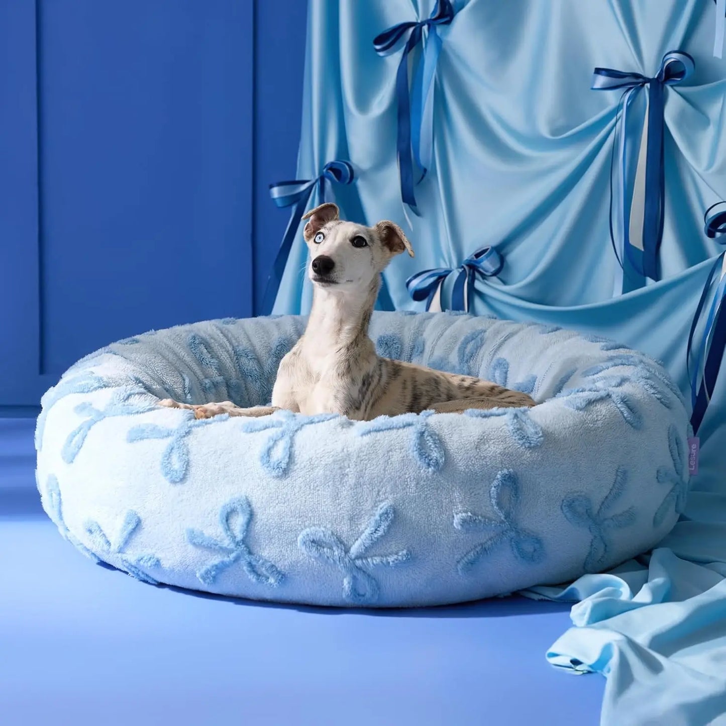 Calming Donut Dog & Cat Bed – Fluffy Plush Round Pet Bed for Anxiety Relief & Deep Sleep